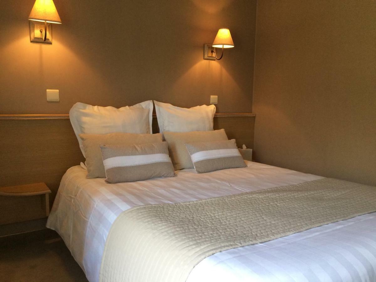 Hotel Le Barbouillon Vencimont ภายนอก รูปภาพ
